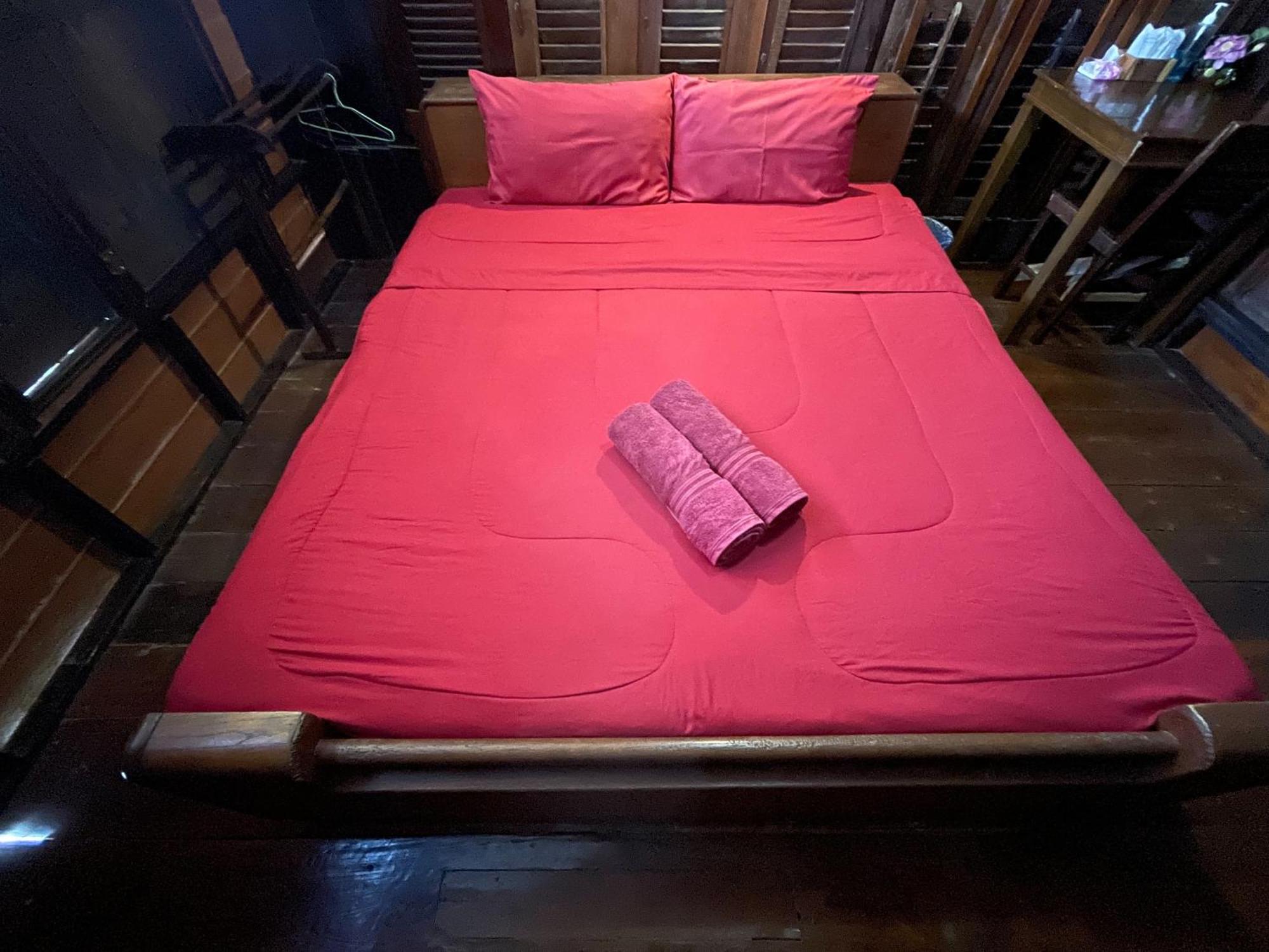 Baan Are Gong Riverside Homestay Phra Nakhon Si Ayutthaya Dış mekan fotoğraf