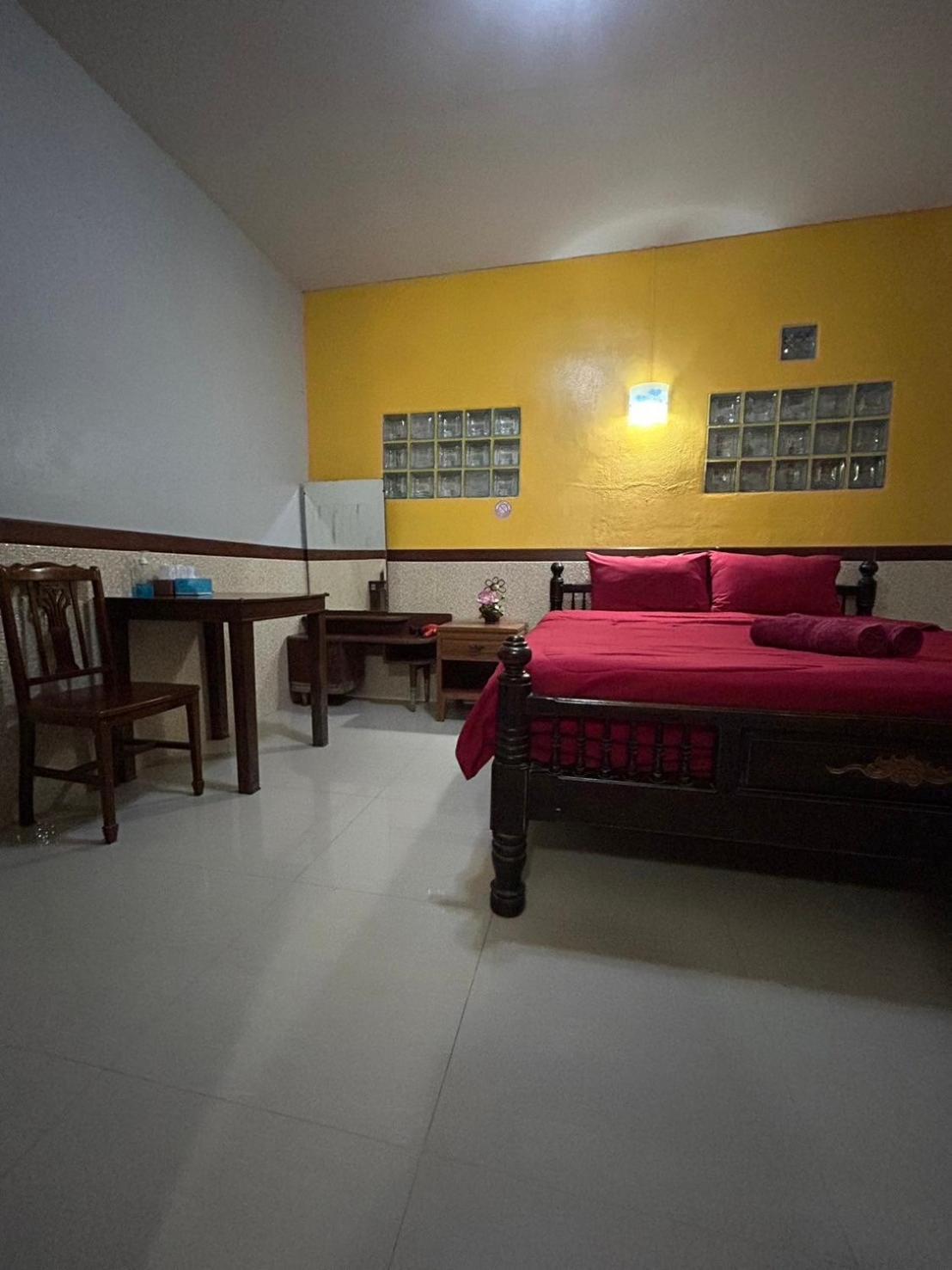 Baan Are Gong Riverside Homestay Phra Nakhon Si Ayutthaya Dış mekan fotoğraf